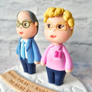 cake topper nuziale originale elegante personalizzato in fimo fatto a mano artigianale - idee anniversario matrimonio, famiglia, nonni - cinquantesimo 50 anni anniversario di nozze, nozze d'oro - statuine torta